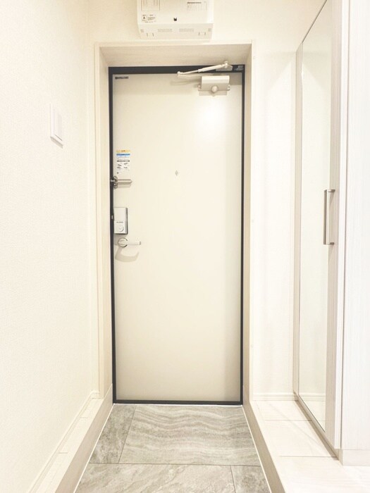物件内観写真20　(玄関)