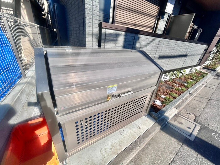 物件外観写真4　(建物設備)