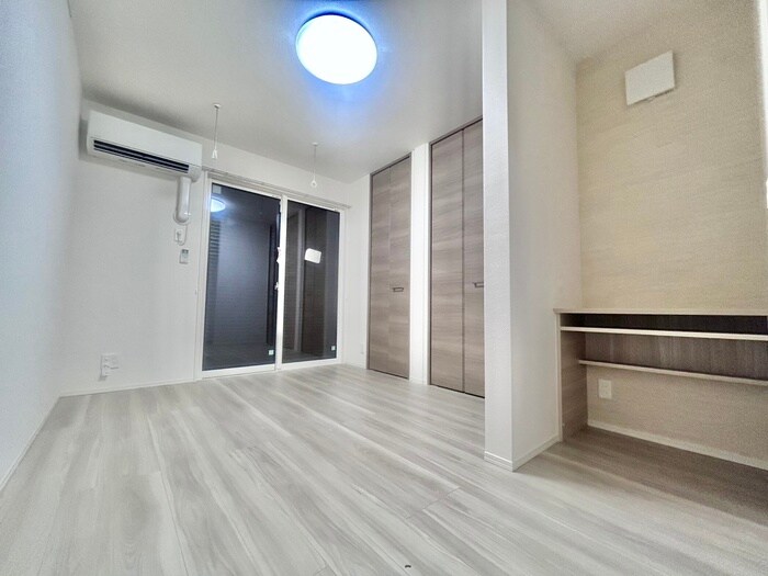 物件内観写真10　(居室)