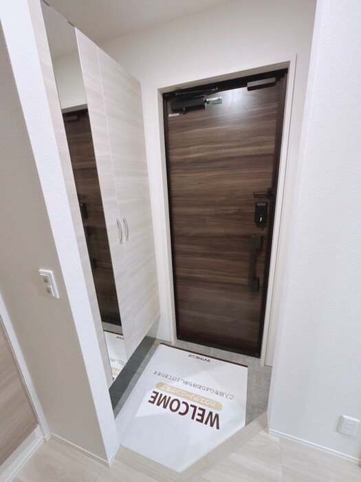 D-ROOMPREMIUM多磨霊園駅の玄関