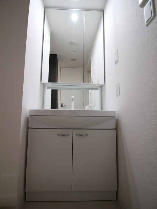 物件内観写真10　(洗面)