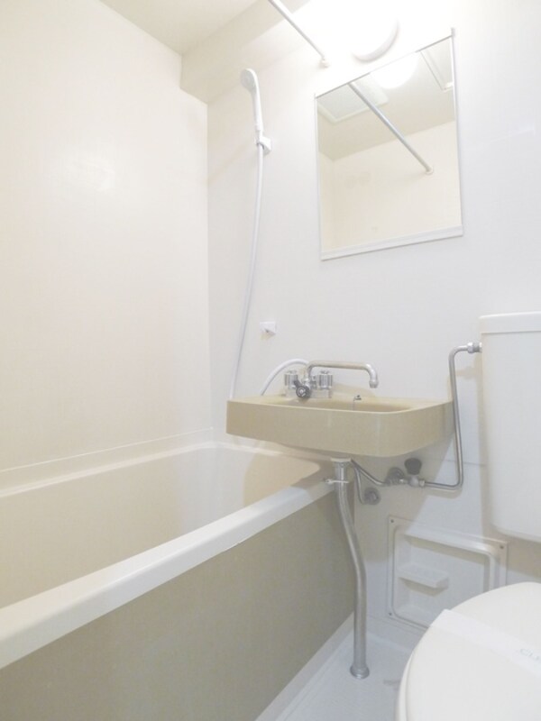 バス／シャワールーム等