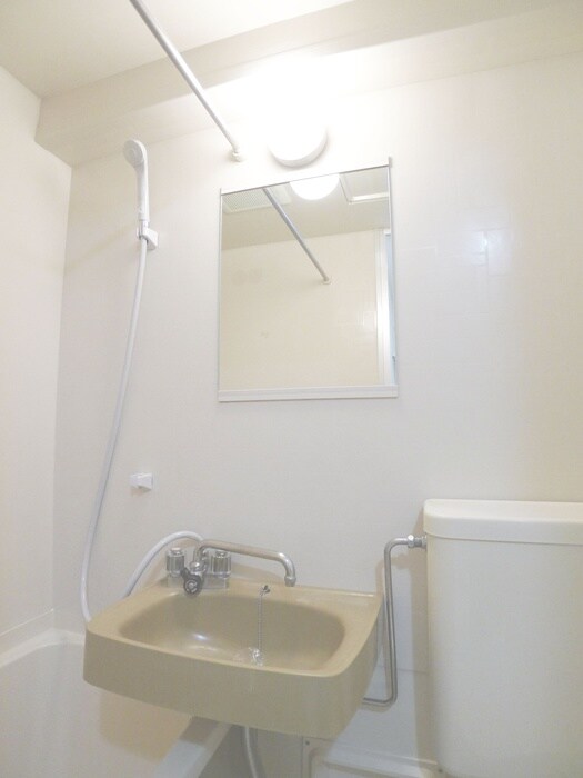 物件内観写真11　(洗面)