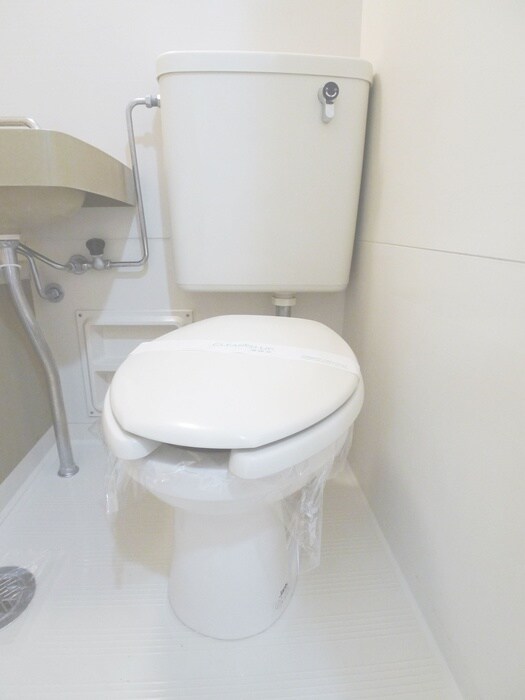 物件内観写真12　(トイレ)