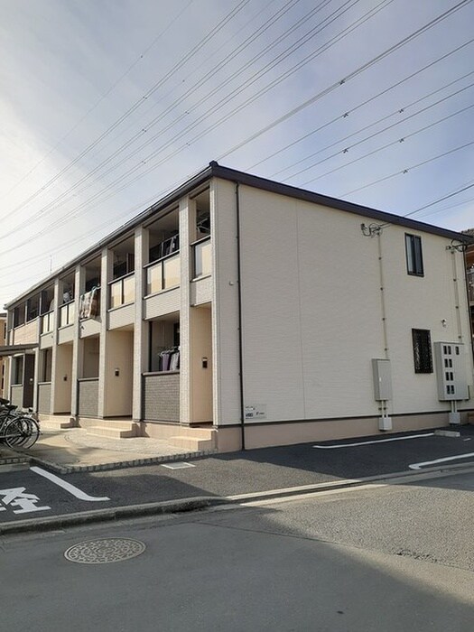 物件外観写真1　(外観写真)