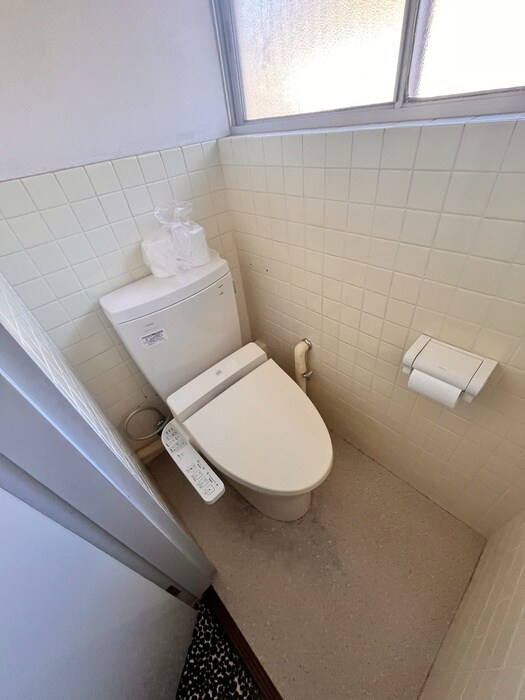 物件内観写真16　(トイレ)