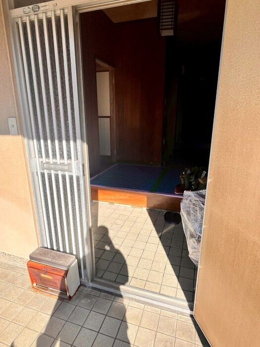 物件内観写真19　(玄関)