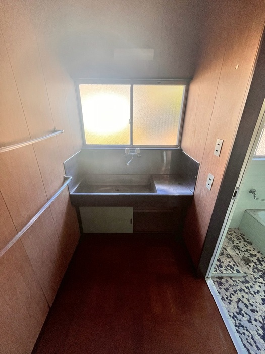 物件内観写真20　(洗濯機置場)