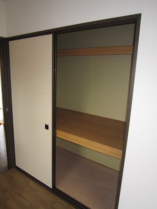 物件内観写真18　(収納)
