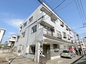 ウエストプラザ外観写真