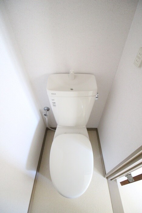 物件内観写真14　(トイレ)