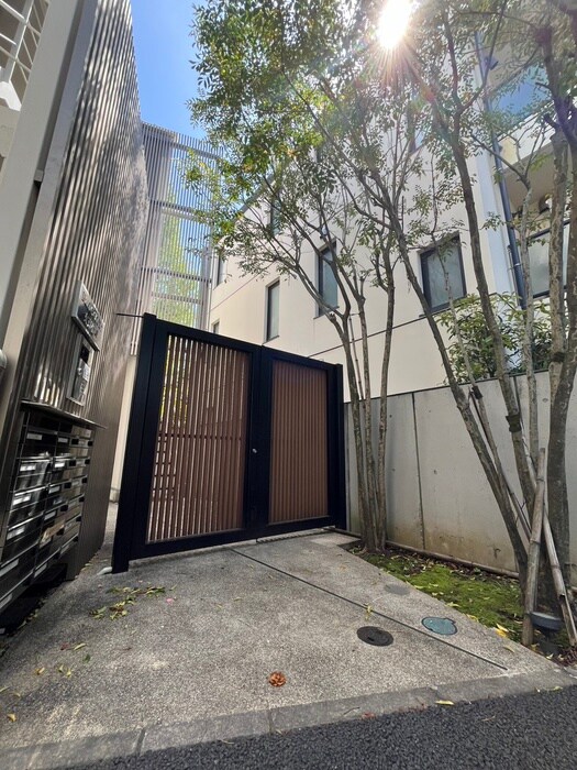 ブランコート文京竹早のエントランス部分