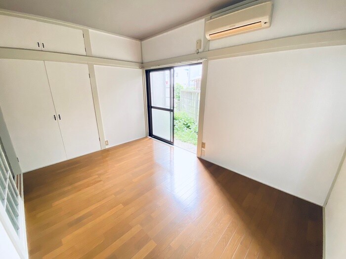 物件内観写真10　(居室)