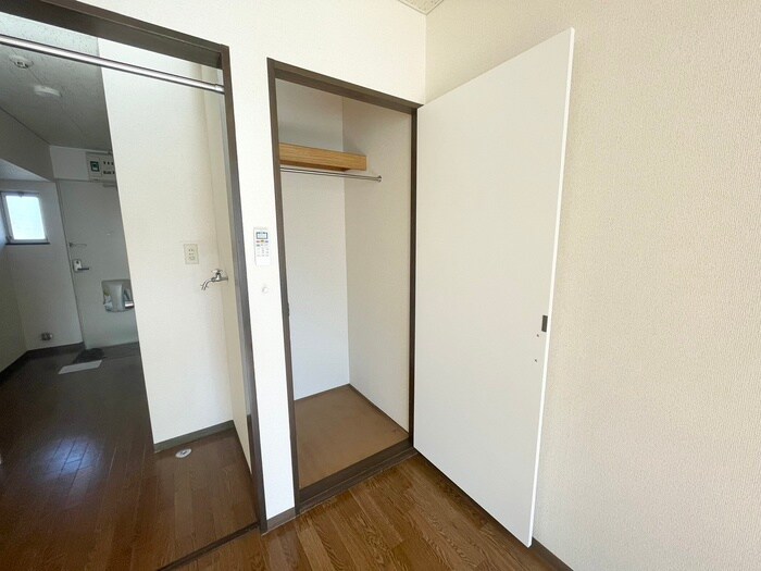 物件内観写真9　(収納)