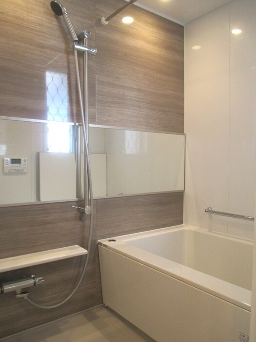 物件内観写真10　(バス／シャワールーム等)