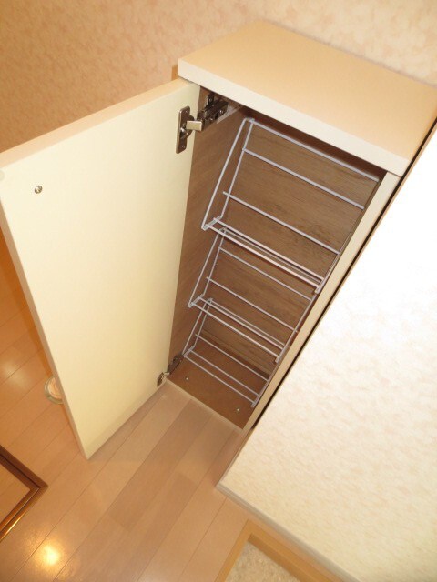 物件内観写真15　(靴箱)