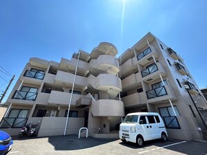 カディ－ル二俣川外観写真