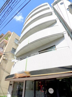 クリハラビル外観写真