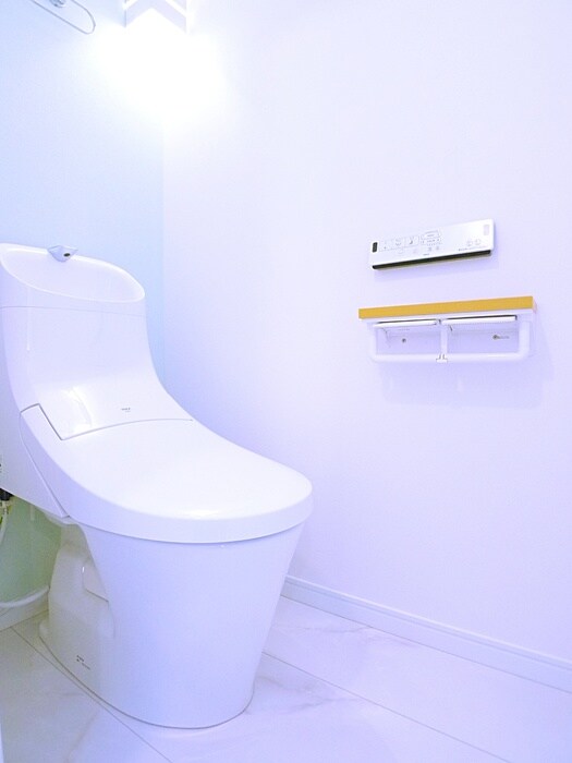 物件内観写真15　(トイレ)