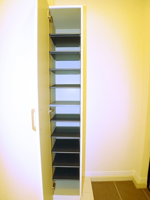 物件内観写真18　(靴箱)