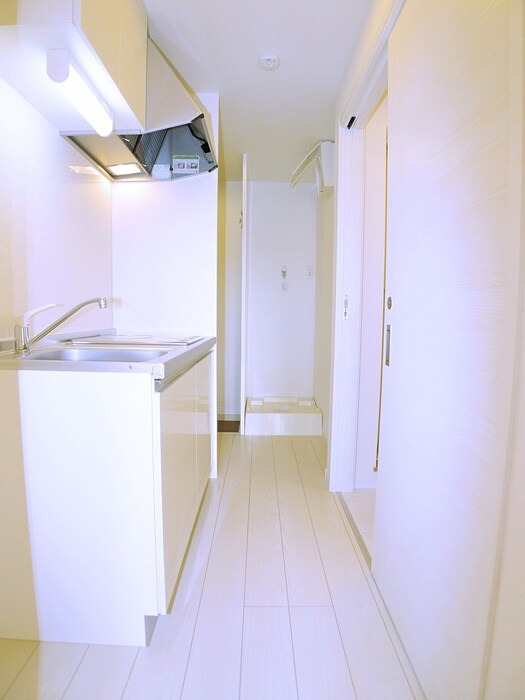 物件内観写真19　(廊下)