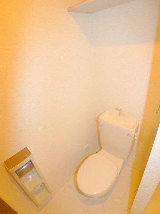 物件内観写真17　(トイレ)