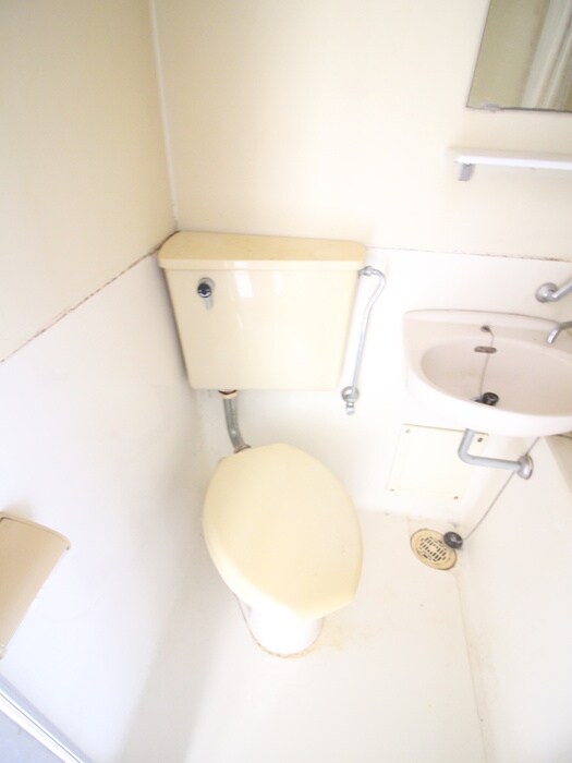 物件内観写真13　(トイレ)