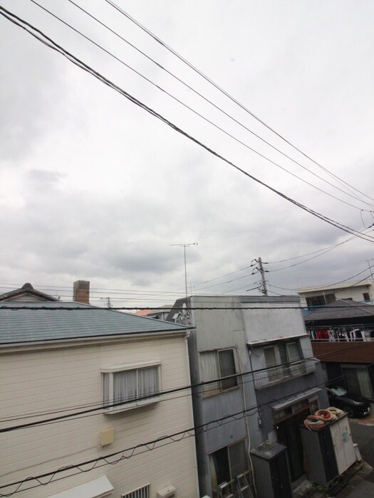 物件内観写真16　(室内からの展望)