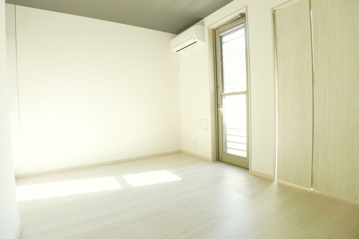 物件内観写真14　(居室)