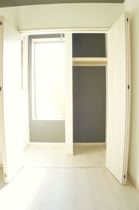 物件内観写真16　(収納)