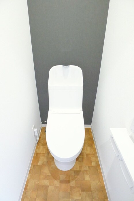 物件内観写真17　(トイレ)