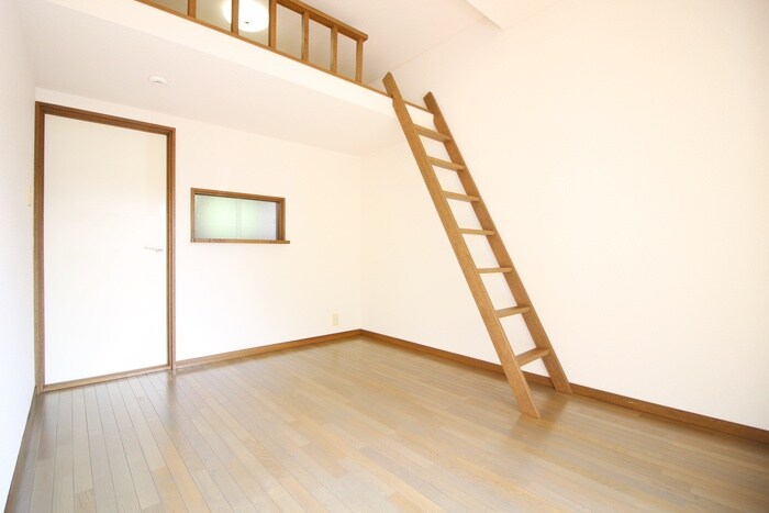 物件内観写真6　(居室)