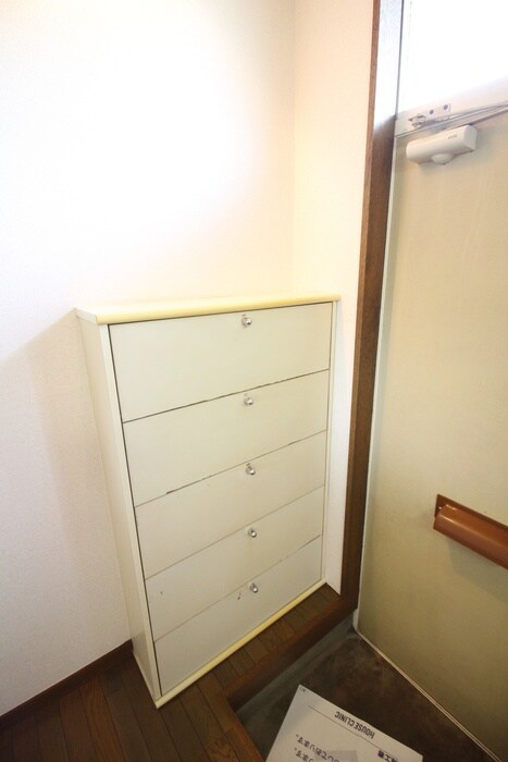 物件内観写真14　(靴箱)