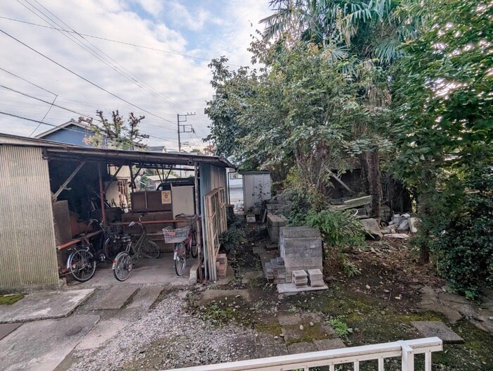 物件内観写真20　(室内からの展望)