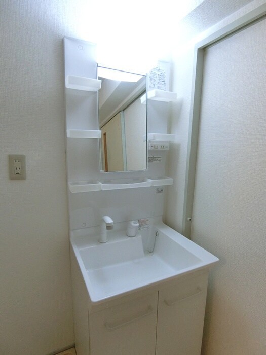 物件内観写真10　(洗面)