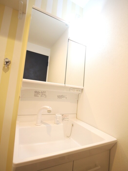 物件内観写真13　(洗面)