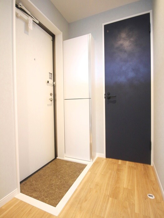 物件内観写真17　(玄関)