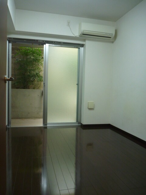 物件内観写真15　(居室)