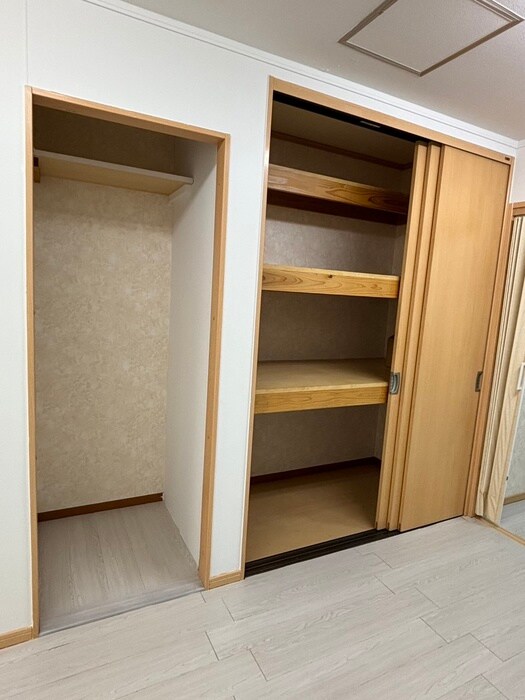 物件内観写真15　(収納)