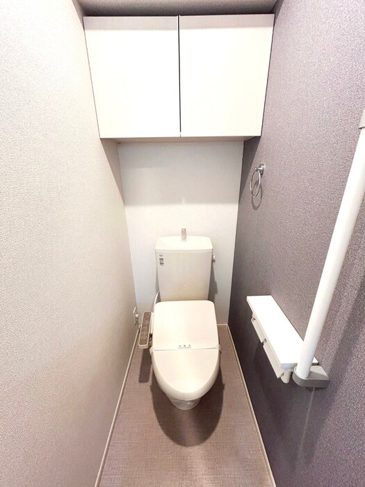 物件内観写真12　(トイレ)