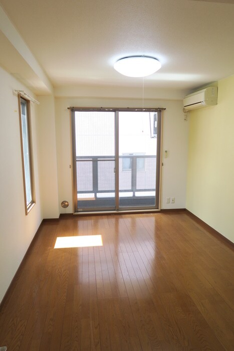 物件内観写真14　(居室)