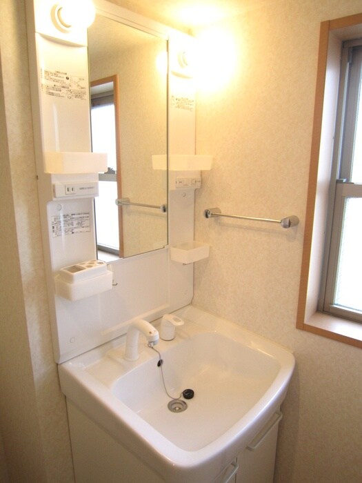 物件内観写真14　(洗面)