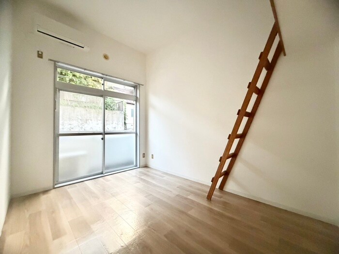 物件内観写真7　(居室)