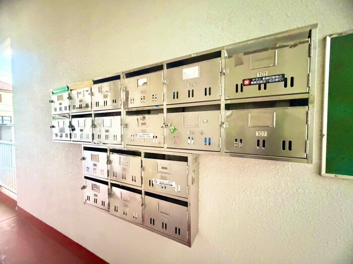 物件外観写真4　(建物設備)