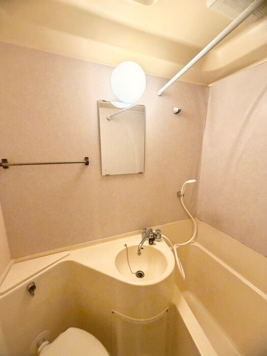 物件内観写真10　(洗面)