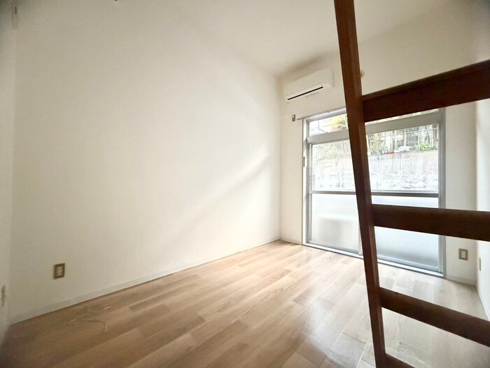 物件内観写真17　(居室)