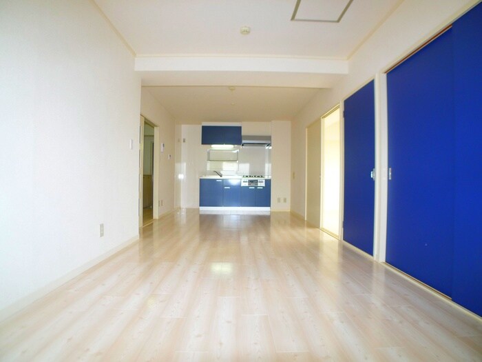 物件内観写真11　(居室)