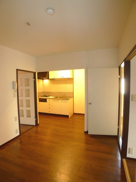 物件内観写真7　(居室)