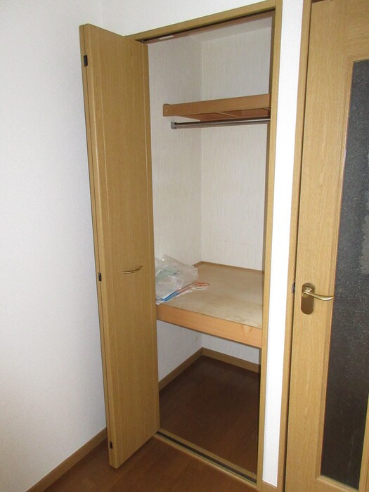 物件内観写真8　(収納)