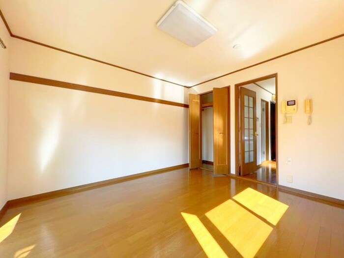 物件内観写真6　(居室)